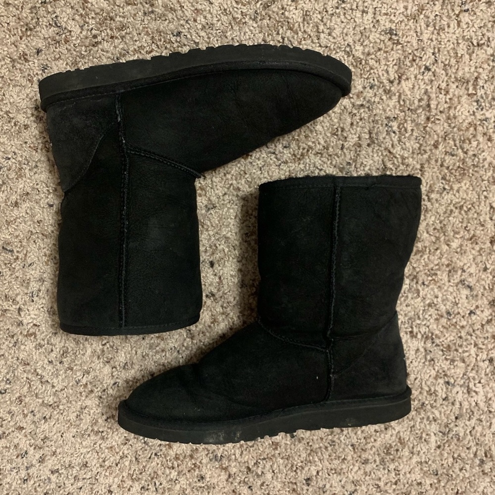 Black Short Uggs - image 5